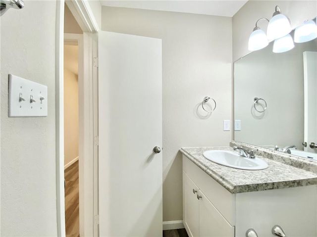 2110 Blue Meadow B, Austin, TX 78744