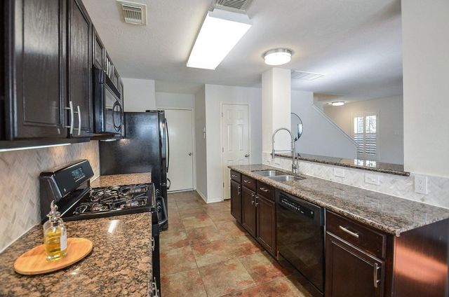 5110 Prosperity Circle, Houston, TX 77018