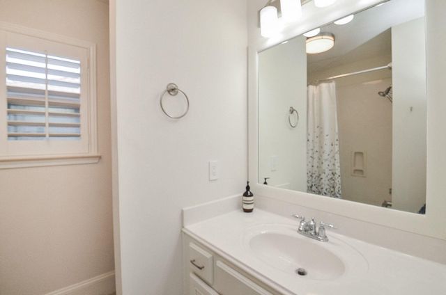 5110 Prosperity Circle, Houston, TX 77018