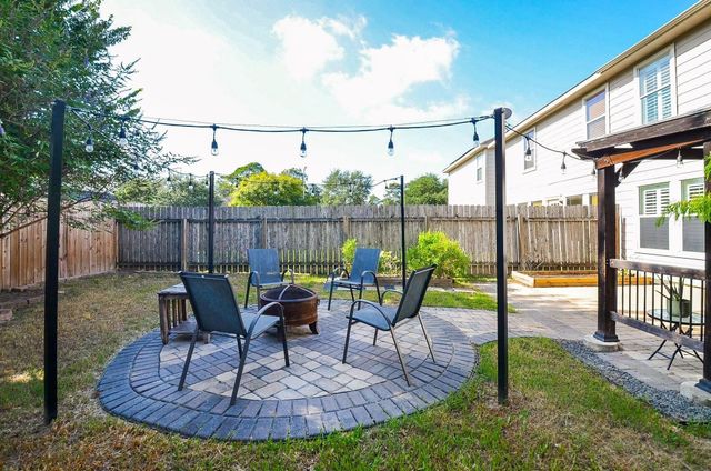 5110 Prosperity Circle, Houston, TX 77018