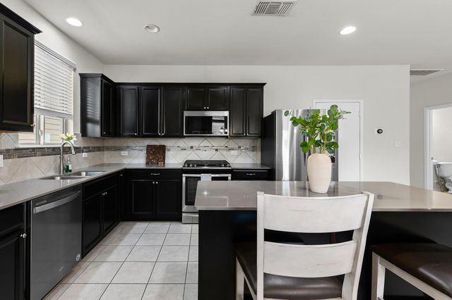 116 Hares Foot CV, Georgetown, TX 78626