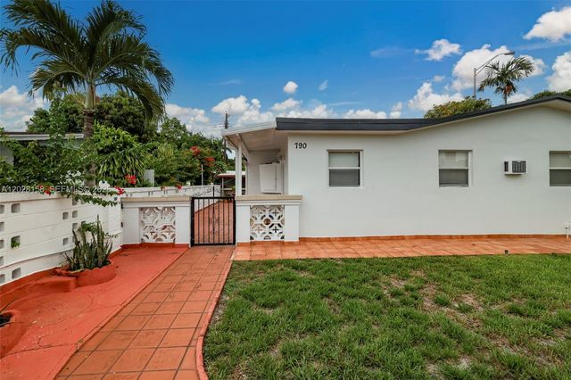 790 W 73rd Place, Hialeah, FL 33014
