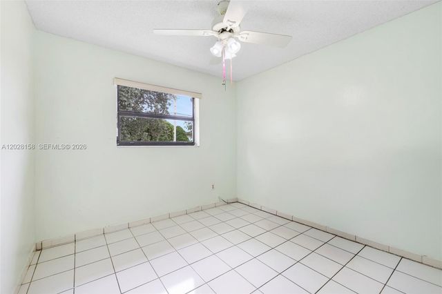 790 W 73rd Place, Hialeah, FL 33014