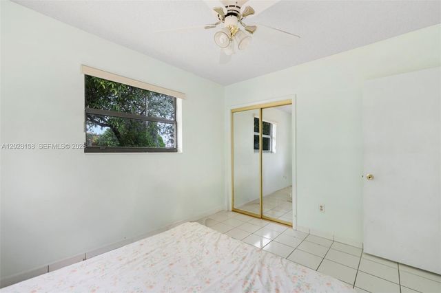 790 W 73rd Place, Hialeah, FL 33014
