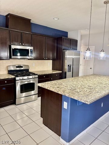 7403 Pepperbox Avenue, Las Vegas, NV 89179