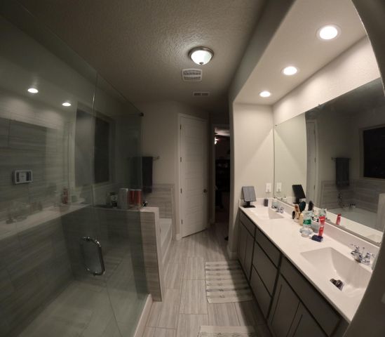 4412 Skyline Loop NE, Rio Rancho, NM 87144