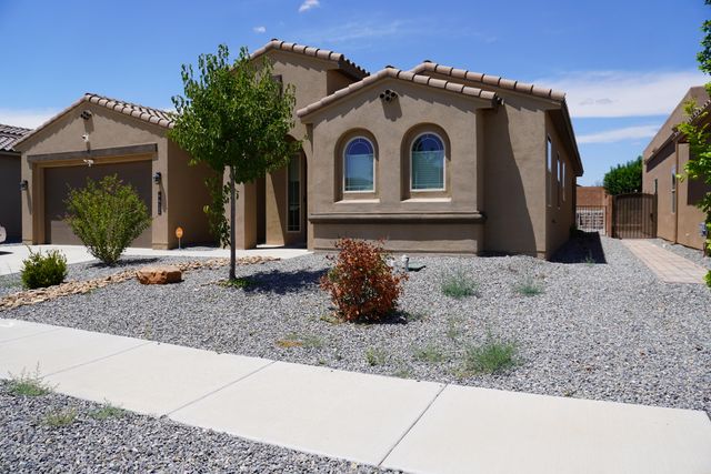 4412 Skyline Loop NE, Rio Rancho, NM 87144