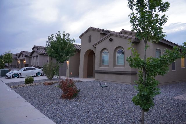 4412 Skyline Loop NE, Rio Rancho, NM 87144