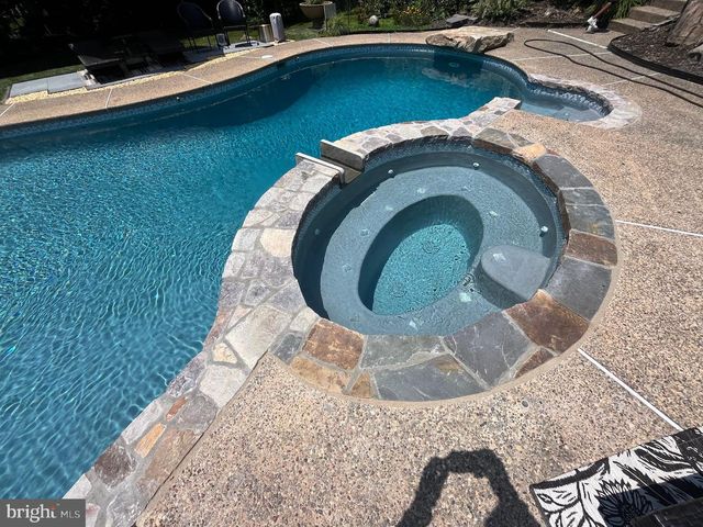 81 BARRINGTON LN, Chester Springs, PA 19425