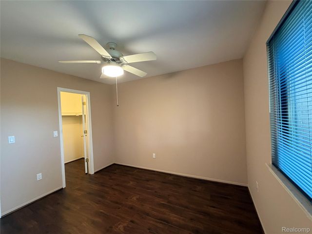 5220 W Utica Road, Shelby Charter Township, MI 48317