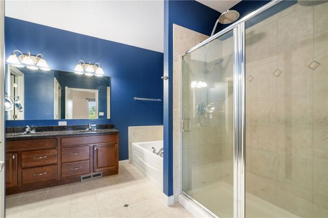 1669 Timberlake Run, Cedar Rapids, IA 52403