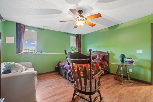 1669 Timberlake Run, Cedar Rapids, IA 52403