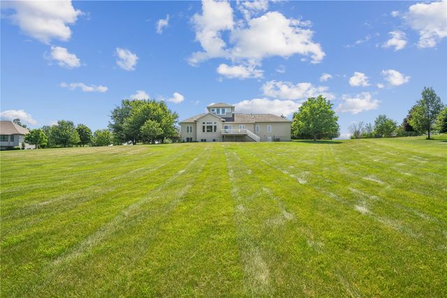 1669 Timberlake Run, Cedar Rapids, IA 52403