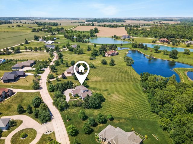 1669 Timberlake Run, Cedar Rapids, IA 52403