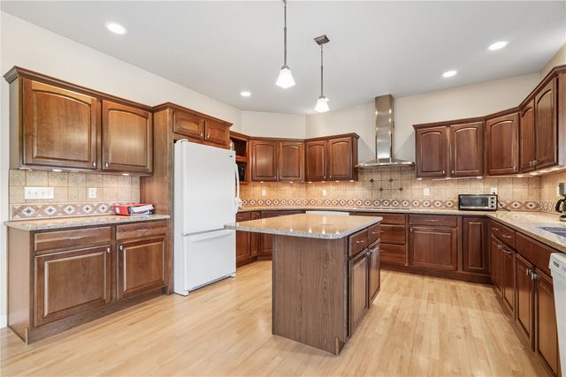 1669 Timberlake Run, Cedar Rapids, IA 52403