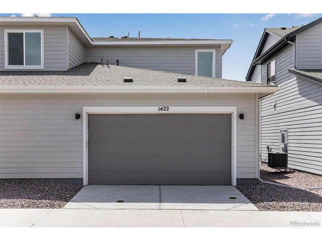 1422 Hudson Pl, Longmont, CO 80501