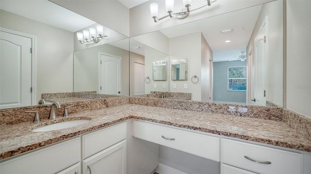 8735 OLDE HICKORY AVENUE 8105, Sarasota, FL 34238