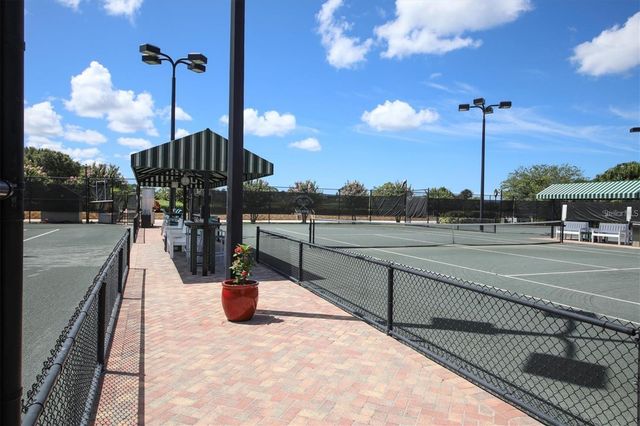 8735 OLDE HICKORY AVENUE 8105, Sarasota, FL 34238