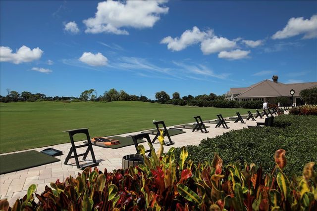 8735 OLDE HICKORY AVENUE 8105, Sarasota, FL 34238