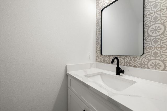 6302 Ezzard Charles Lane A, Houston, TX 77091