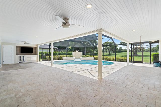 11976 N Lake Drive, Boynton Beach, FL 33436