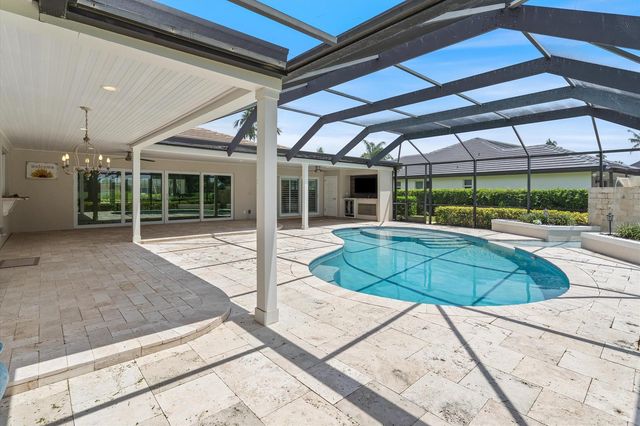 11976 N Lake Drive, Boynton Beach, FL 33436