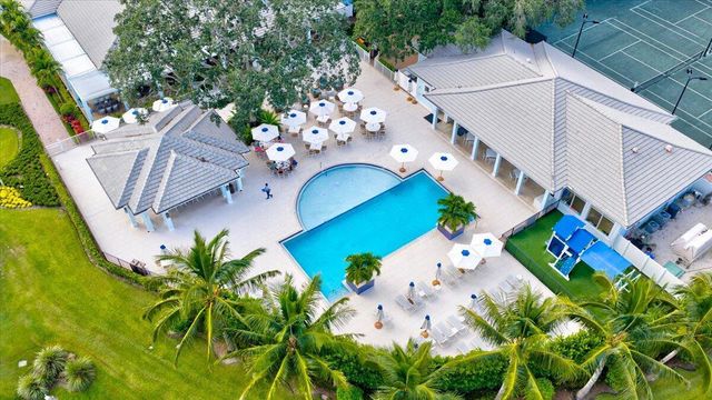 11976 N Lake Drive, Boynton Beach, FL 33436