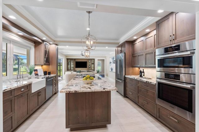 11976 N Lake Drive, Boynton Beach, FL 33436