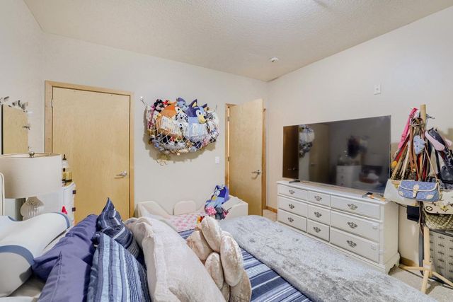 2850 Cedar Avenue S 202, Minneapolis, MN 55407