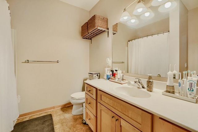 2850 Cedar Avenue S 202, Minneapolis, MN 55407