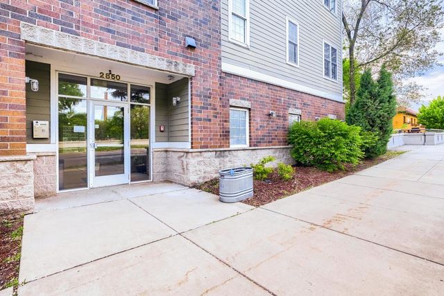 2850 Cedar Avenue S 202, Minneapolis, MN 55407
