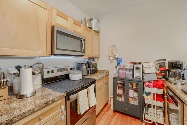 2850 Cedar Avenue S 202, Minneapolis, MN 55407