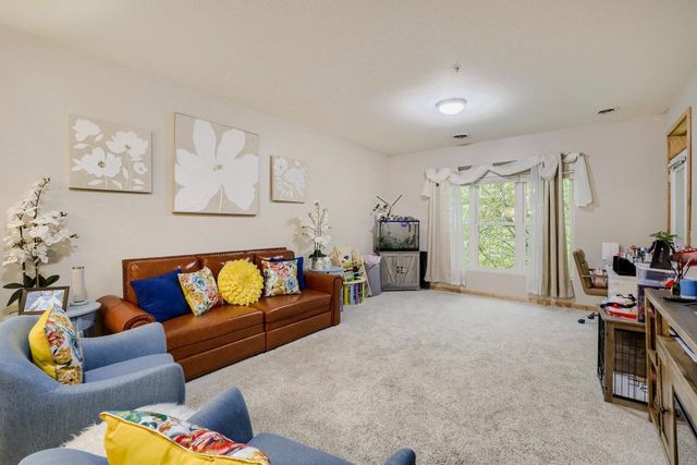 2850 Cedar Avenue S 202, Minneapolis, MN 55407