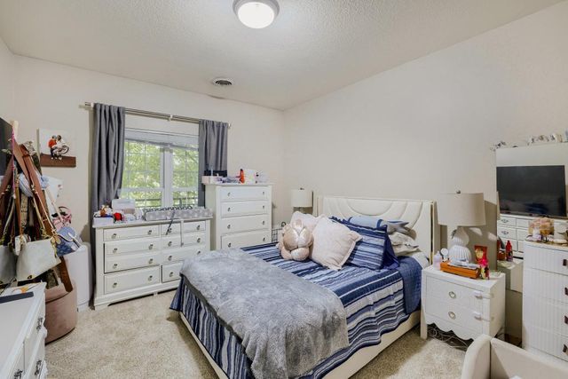 2850 Cedar Avenue S 202, Minneapolis, MN 55407