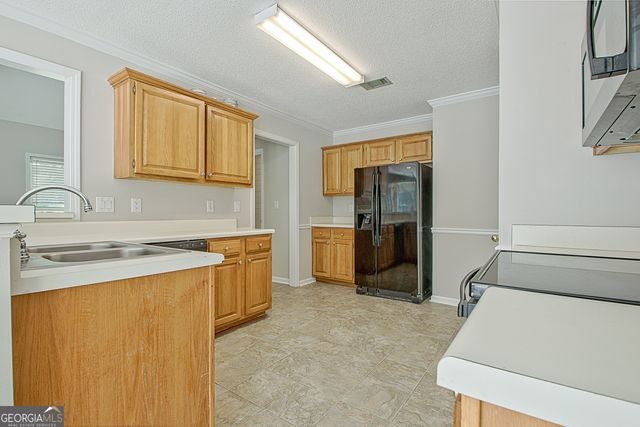 250 Kari Glen Drive, Fayetteville, GA 30215
