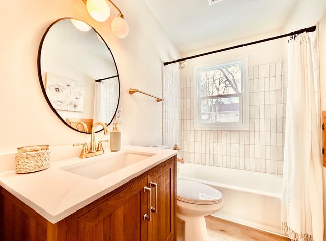 9052 Jackson Avenue, Circle Pines, MN 55014