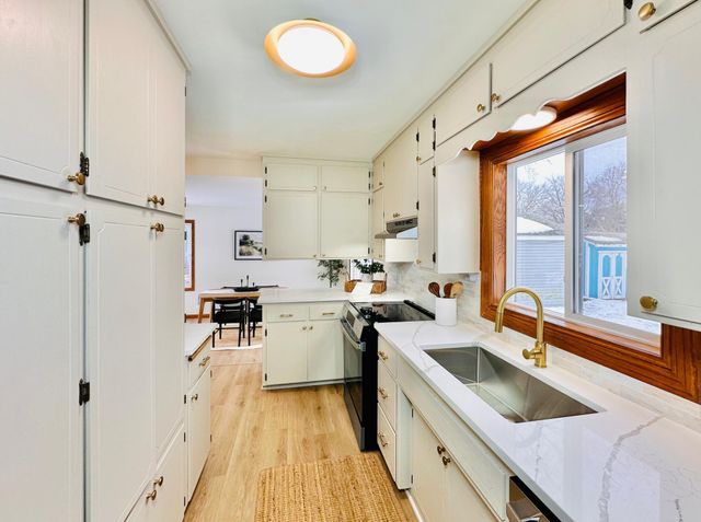 9052 Jackson Avenue, Circle Pines, MN 55014