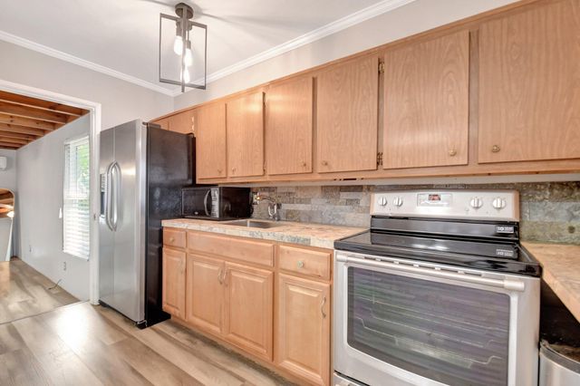 953 Churchill Road, West Palm Beach, FL 33405