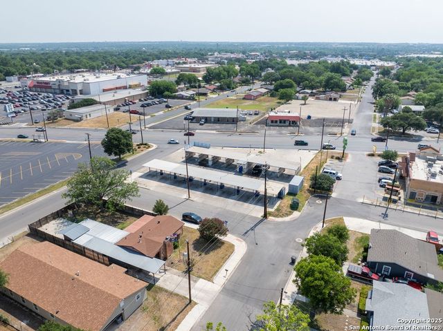 6727 S Flores, San Antonio, TX 78221