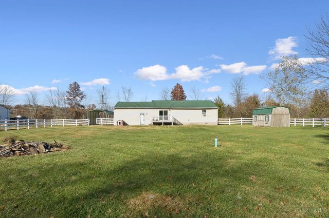 6114 Taylor, Blanchester, OH 45107