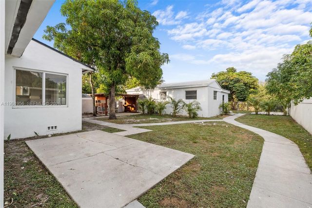 201 S Biscayne River Dr, Miami, FL 33169