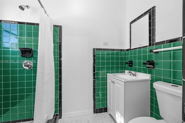 201 S Biscayne River Dr, Miami, FL 33169