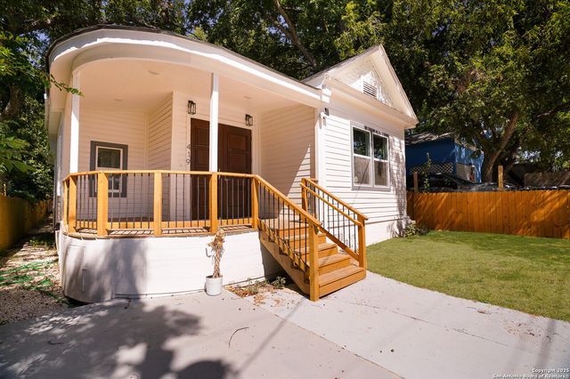 419 N Monumental, San Antonio, TX 78202