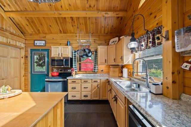 335 Granite Road, Ossipee, NH 03864