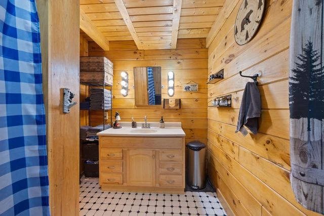335 Granite Road, Ossipee, NH 03864