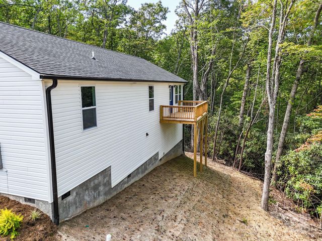 168 Erwin Hill Drive, Etowah, NC 28729
