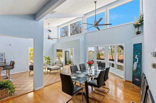 557 VENICE LANE, Sarasota, FL 34242