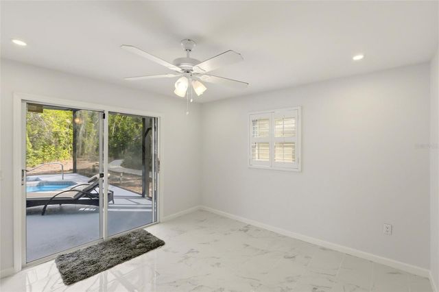 557 VENICE LANE, Sarasota, FL 34242