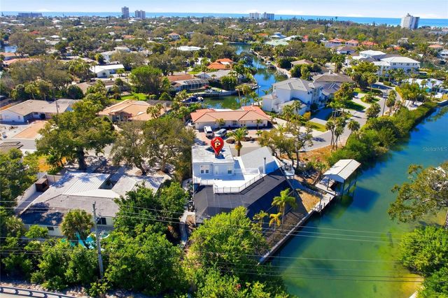 557 VENICE LANE, Sarasota, FL 34242