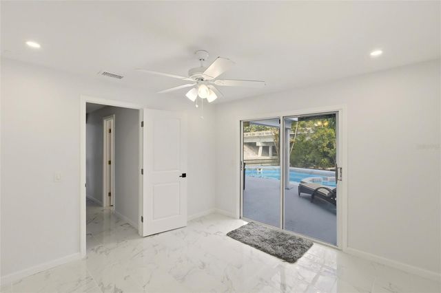 557 VENICE LANE, Sarasota, FL 34242